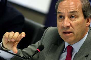 Αντίθετος σε αλλαγές στη φορολογία καυσίμων, δήλωσε ο Γ.Αλογοσκούφης στο Eurogroup