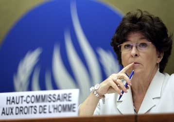 ΟΗΕ και Βατικανό επικρίνουν τα μέτρα Μπερλουσκόνι για τους παράνομους μετανάστες