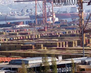 Ανοίγουν την Τρίτη οι προσφορές των Cosco και Hutschison για το ΣΕΜΠΟ του ΟΛΠ