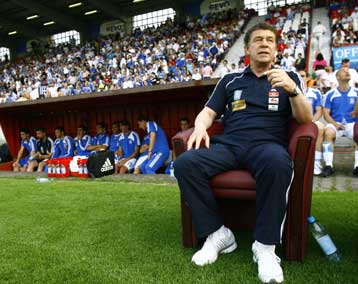 «Ήρθαμε να δικαιολογήσουμε τη φήμη μας» είπε ο Ρεχάγκελ στους Γερμανούς