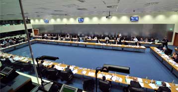 Σε μακροπρόθεσμο πρόβλημα εξελίσσεται ο υψηλός πληθωρισμός, προειδοποιεί το Ecofin