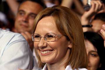 Παραιτείται από την ηγεσία των Σοσιαλδημοκρατών της ΠΓΔΜ η Ρ.Σεκέρινσκα