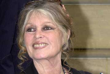 Βαρύ πρόστιμο στην Μπριζίτ Μπαρντό για ρατσιστικές δηλώσεις