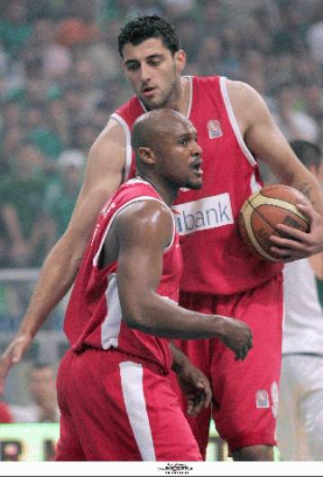 Ετοιμοι για όλα δηλώνουν οι «ερυθρόλευκοι» εν όψει ΟΑΚΑ