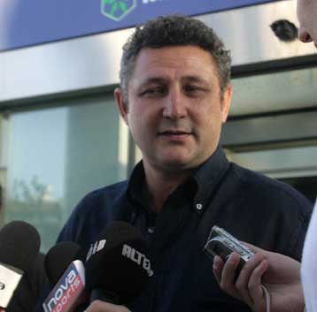 Η σύσκεψη κορυφής δεν έβγαλε… προπονητή αλλά οριστικοποίησε το «στόχο»