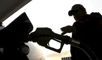 Πάνω από τα 127 δολάρια κινήθηκαν οι τιμές του πετρελαίου