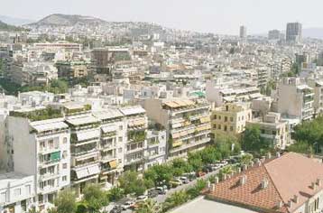 «Παγωμένες» οι τιμές των ακινήτων, σε παλαιότερες κατοικίες στρέφονται οι αγοραστές