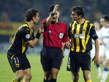 Ενας οικοδεσπότης «σφυρίζει» τους Πρωταθλητές στο Euro