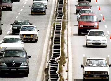 Παραπομπή στο Ευρωδικαστήριο για «ανυπακοή» σε οδηγία για την ασφάλιση αυτοκινήτων