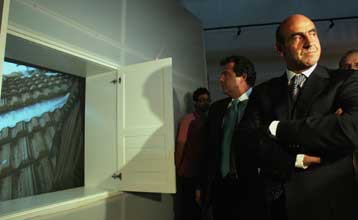 Για τον ΟΛΠ η Cosco προσφέρει 4,3 δισ. ευρώ, διαβεβαιώνει ο Γ.Βουλγαράκης