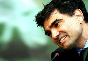 Αύξηση μετοχικού κεφαλαίου και μήνυμα ενότητας