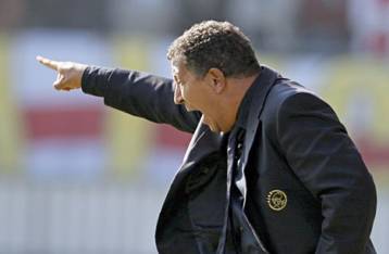 Συμφώνησε και αναχώρησε ο Τεν Κάτε, από Δευτέρα η «πράσινη» ανακοίνωση