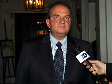 Τη Βιέννη επισκέπτεται ο πρωθυπουργός Κ.Καραμανλής