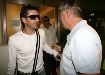 «Η μπάλα κάτω και χαλαρά…» λεει ο Ζαγοράκης