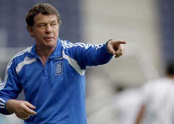 «Παντρεμένος με τη Μπεάτε επί 34 χρόνια, τι να φοβηθώ στο Euro;» είπε ο Ρεχάγκελ