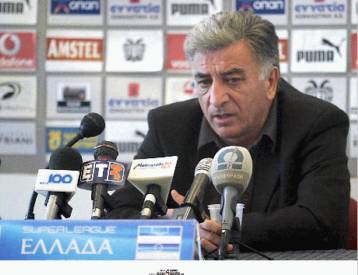 Ο Βούκοτιτς στον Λεβαδειακό αντί του Τεννέ