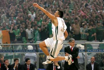 Σάρωσε τα βραβεία ο «Σάρας»