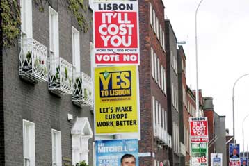 Στα δύο οι Ιρλανδοί πριν από το κρίσιμο δημοψήφισμα για την Μεταρρυθμιστική Συνθήκη