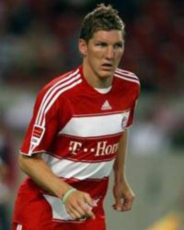 Η Γιουβέντους θέλει τον Σβαϊνστάιγκερ με τον Τιάγκο στα ανταλλάγματα