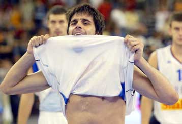 Ο Τεόντοσιτς στις κλήσεις του Ίβκοβιτς για την εθνική Σερβίας