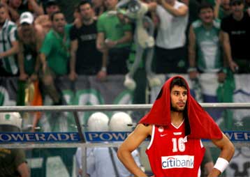 Δύο αγωνιστικές κεκλεισμένων των θυρών και πρόστιμο στον Παναθηναϊκό