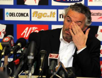 Παράπονα Ιταλών διεθνών κατά Ντοναντόνι