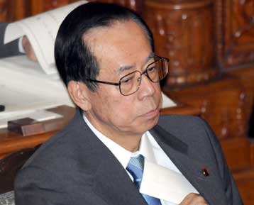 Ψήφο εμπιστοσύνης από την Κάτω Βουλή έλαβε ο Ιάπωνας πρωθυπουργός