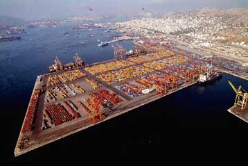 Η Cosco προσωρινός πλειοδότης για το σταθμό εμπορευματοκιβωτίων του ΟΛΠ