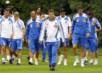 Αλλαγή κλίματος στην Εθνική μετά την ομιλία του Ρεχάγκελ