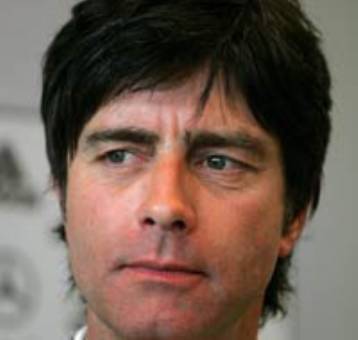 Παραδοχή της ήττας από τον Λεβ και αποθέωση της Τσεχίας από τον Μπίλιτς