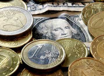 Ασθενές δολάριο και πληθωρισμός στο επίκεντρο των υπουργών Οικονομικών της G8