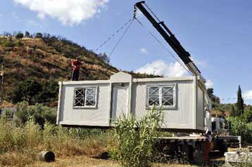 Λιγότερη γραφειοκρατία για το οικονομικό βοήθημα στους σεισμόπληκτους