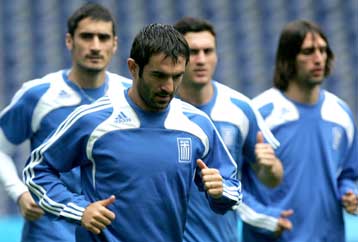 Τα πλάνα 11άδας από Ρεχάγκελ και Χίντιγκ