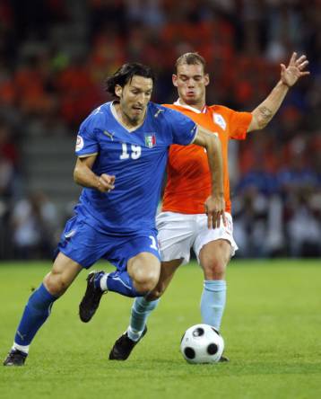 «Ροσονέρο» και επίσημα ο Ζαμπρότα