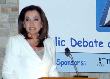 Λυση του Κυπριακού χωρίς πιέσεις και χρονοδιαγράμματα ζήτησε η Ντ.Μπακογιάννη