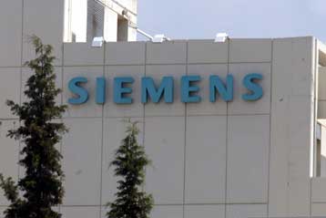 Τρεις επιταγές-«φωτιά» εξετάζει ο εισαγγελέας της υπόθεσης Siemens