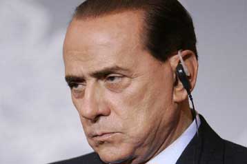 Στρατό στους δρόμους βγάζει η κυβέρνηση Μπερλουσκόνι και ξεσηκώνει θύελλα