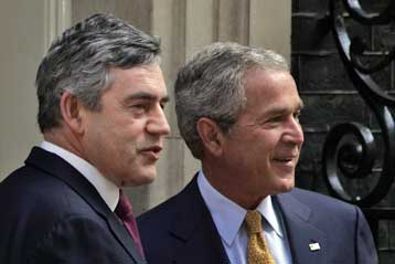 Δεσμεύσεις για Ιράν και Αφγανιστάν έλαβε ο Τζ.Ο.Μπους από τον Γκόρντον Μπράουν