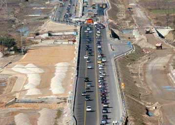 Από… φελιζόλ κατασκευάζεται η νέα Εθνική Οδός στο ύψος των Θερμοπυλών