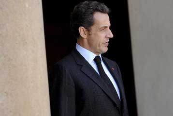 Αλλάζει η γαλλική Αμυνα με κέντρο βάρους την αντιμετώπιση τρομοκρατικής απειλής