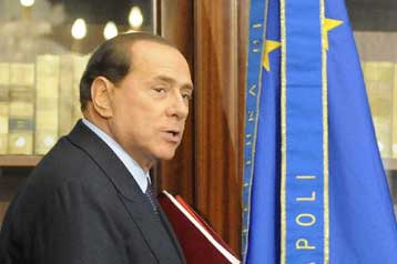 Σάλος στην Ιταλία για την απόπειρα Μπερλουσκόνι να «παγώσει» δίκες