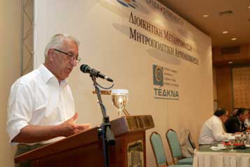 «Καποδίστρια» σε Αθήνα και Θεσσαλονίκη ζητούν από την κυβέρνηση οι δήμαρχοι