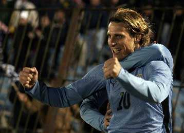 Νίκη της Ουρουγουάης στα προκριματικά του Μουντιάλ