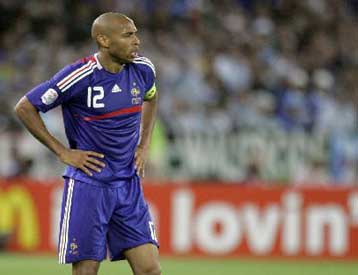 Ο Τιράμ αποχωρεί, συνεχίζει ο Ανρί στην εθνική