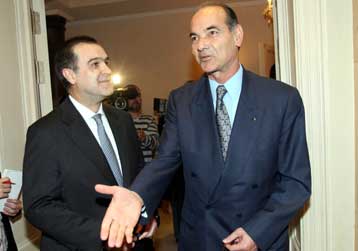 Τετ α τετ Πατέρα, Βγενόπουλου και Αντωνιάδη με οργανωμένους