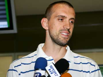 Στην Αθήνα ο Βούισιτς με μεγάλα σχέδια