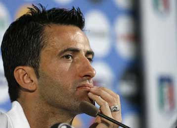 Ο Πανούτσι δεν φοβάται το δίδυμο Τόρες-Βίγια