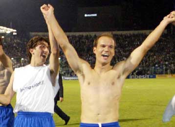 Η ΑΕΚ «φουλάρει» για Μπασινά και Βενετίδη