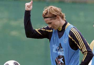 «Φαβορί η Ιταλία» δήλωσε ο Τόρες