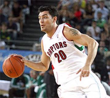 Οι Ράπτορς έχουν τον πρώτο λόγο για το μέλλον του Ντελφίνο